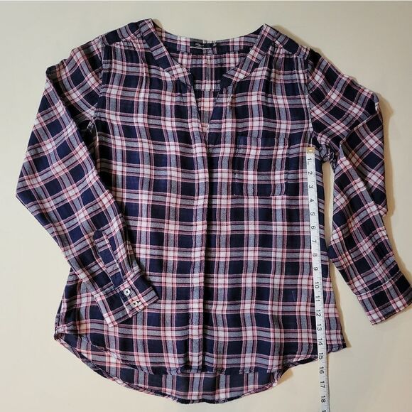 Silver Jeans Co. Navy Plaid Long Sleeve Button-Down Blouse - Picture 7 of 16
